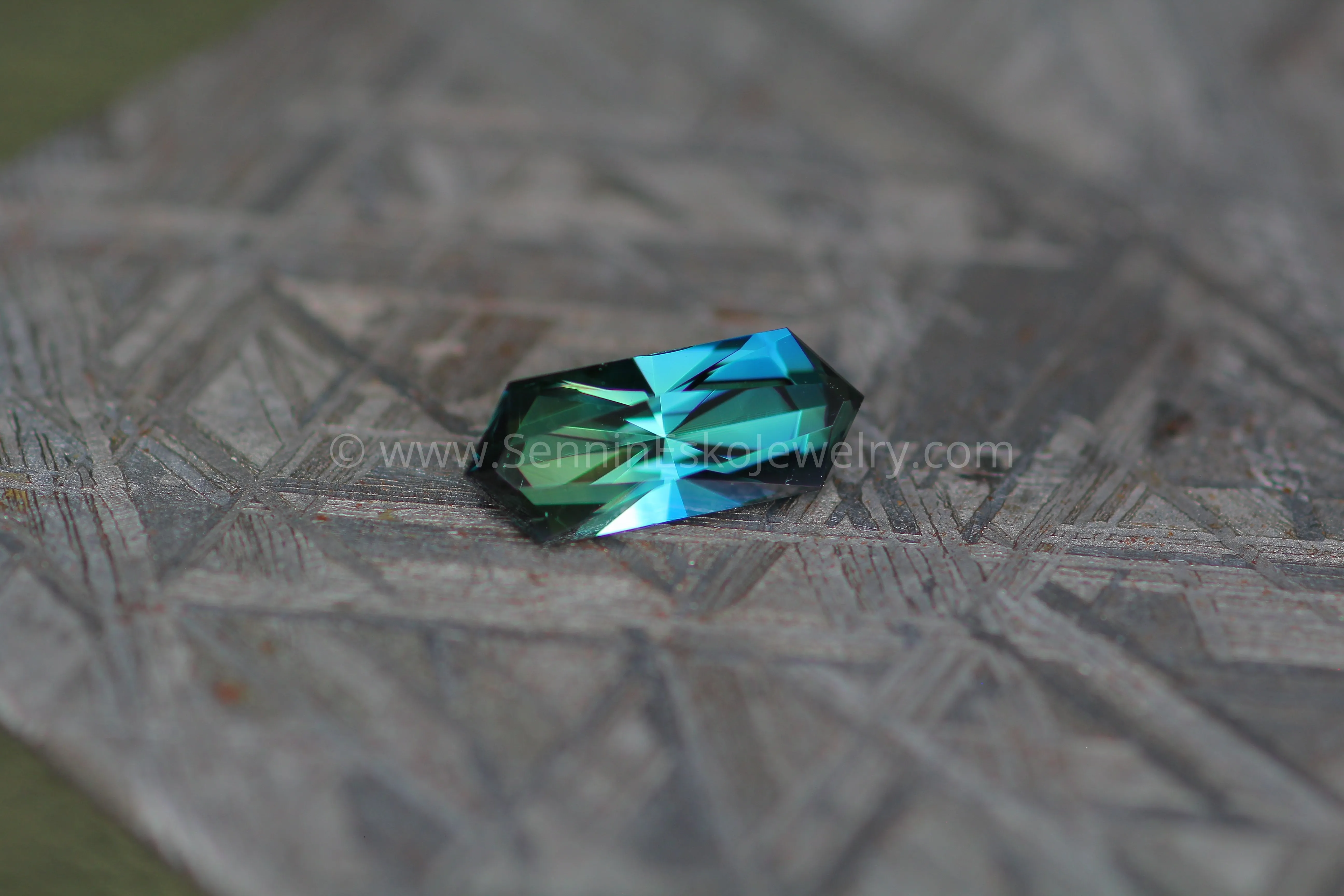 1.7 carat Parti Yellow/Blue Sapphire Hexagon - Scissor Cut, 11.2x4.4mm
