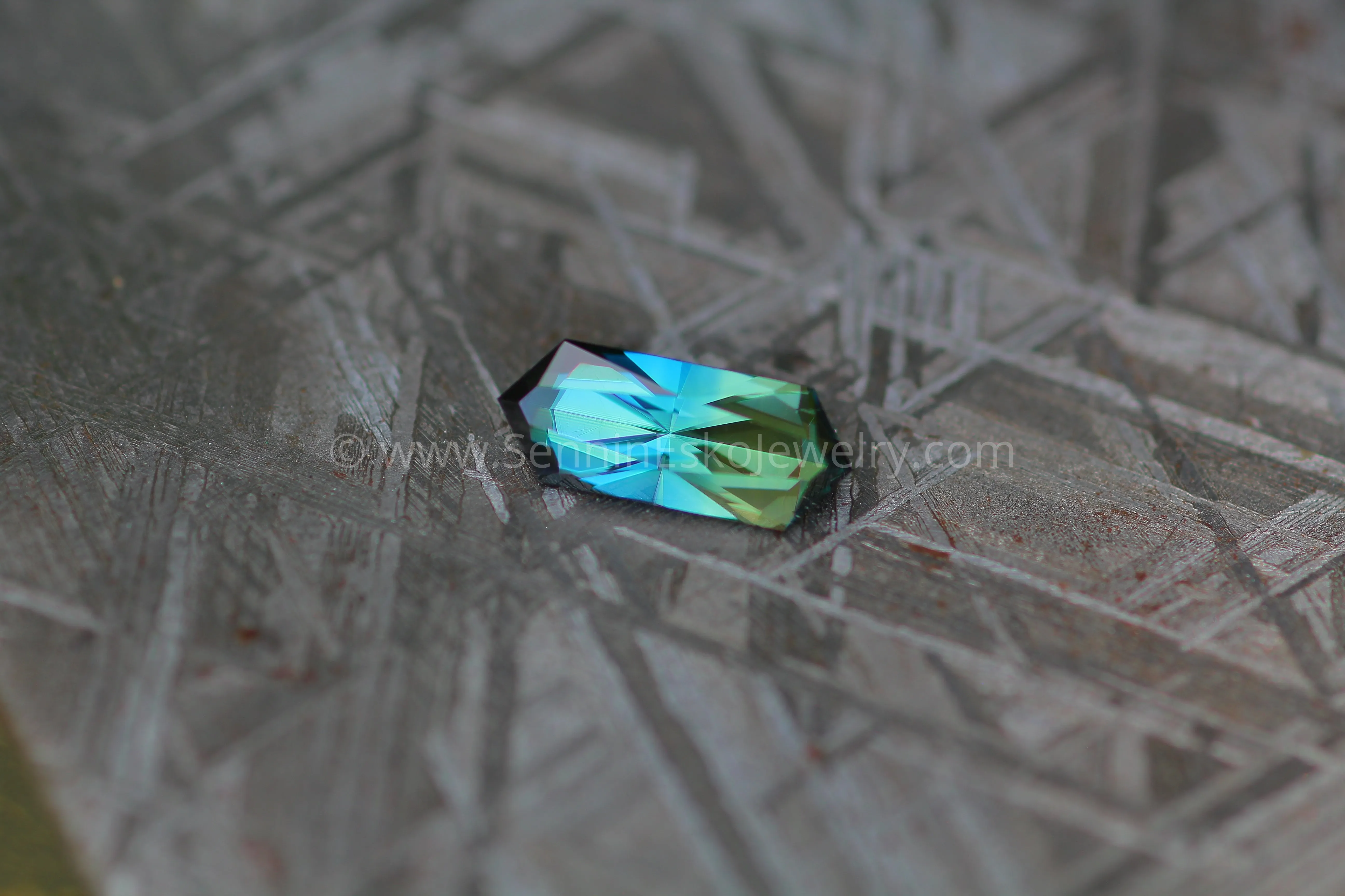 1.7 carat Parti Yellow/Blue Sapphire Hexagon - Scissor Cut, 11.2x4.4mm