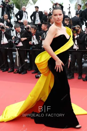 Adriana Lima 2023 Cannes Film Festival Two-Tone Mermaid Red Carpet Dress