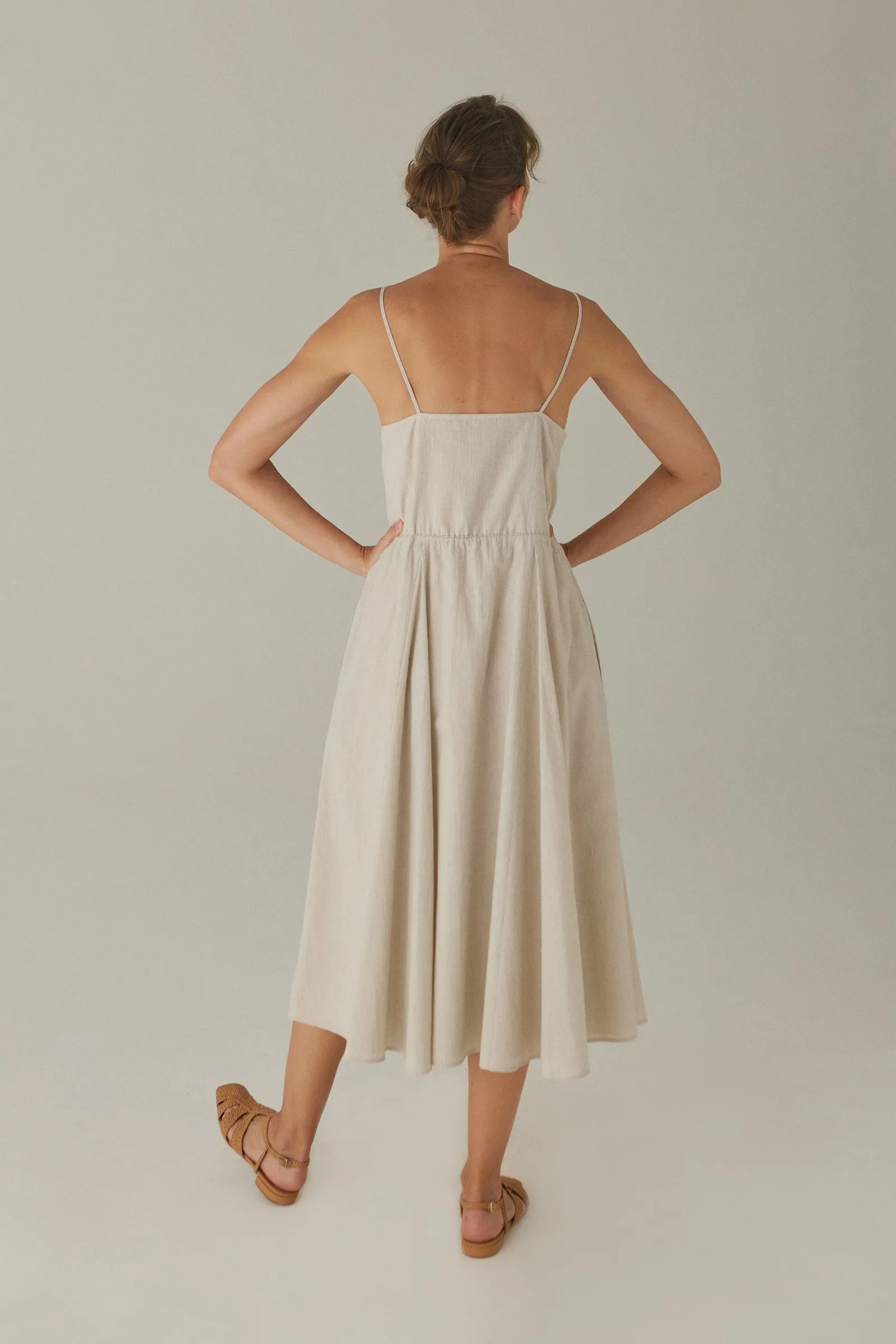 Bistro Dress -- Cotton Linen