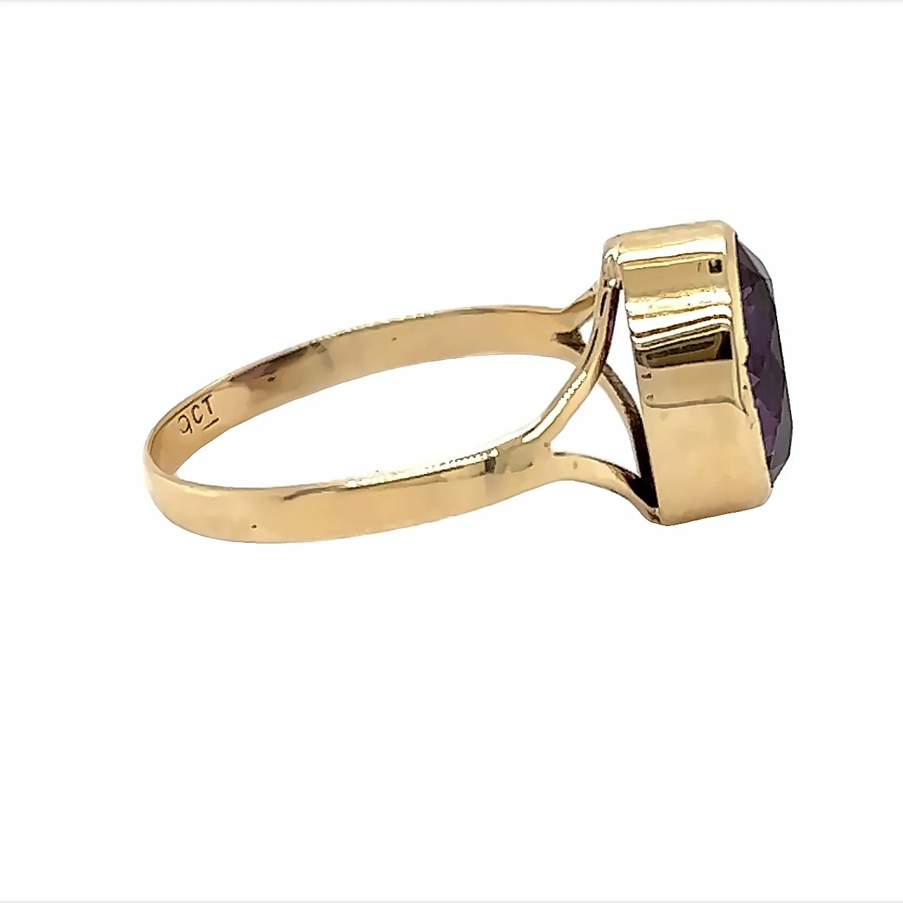 Colour Change Sapphire Yellow Gold Handmade Ring