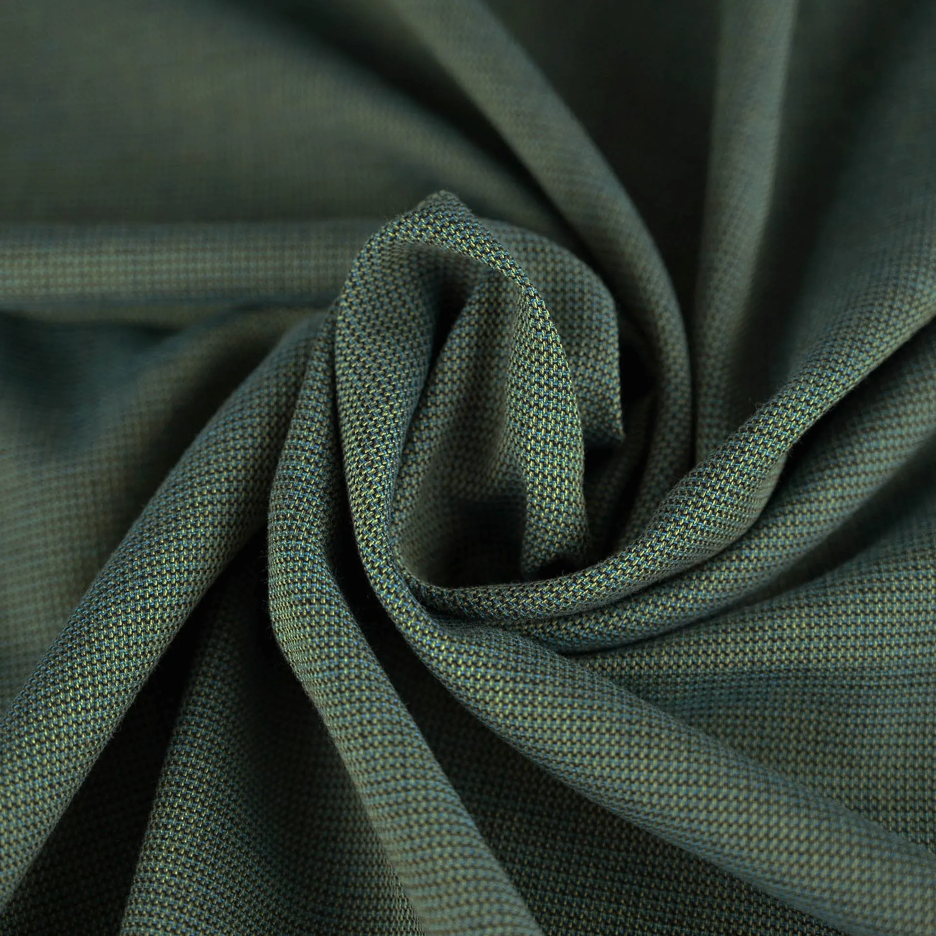Green Cotton Blend Fabric 5538