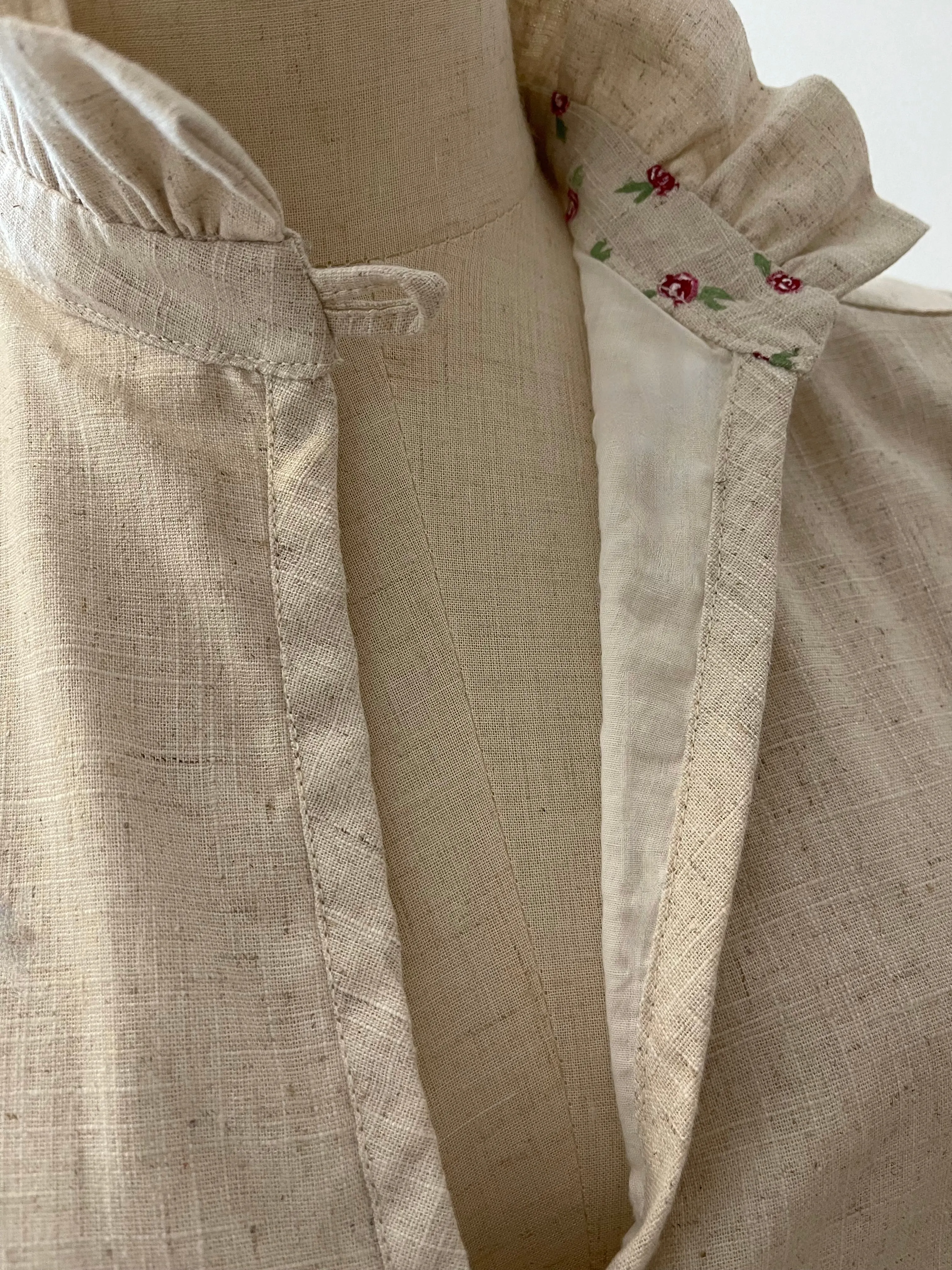 Linen Dress, Light Beige, Cotton Lining, Ruffle Collar, Slits, Loose Fit, Ruffle Sleeves