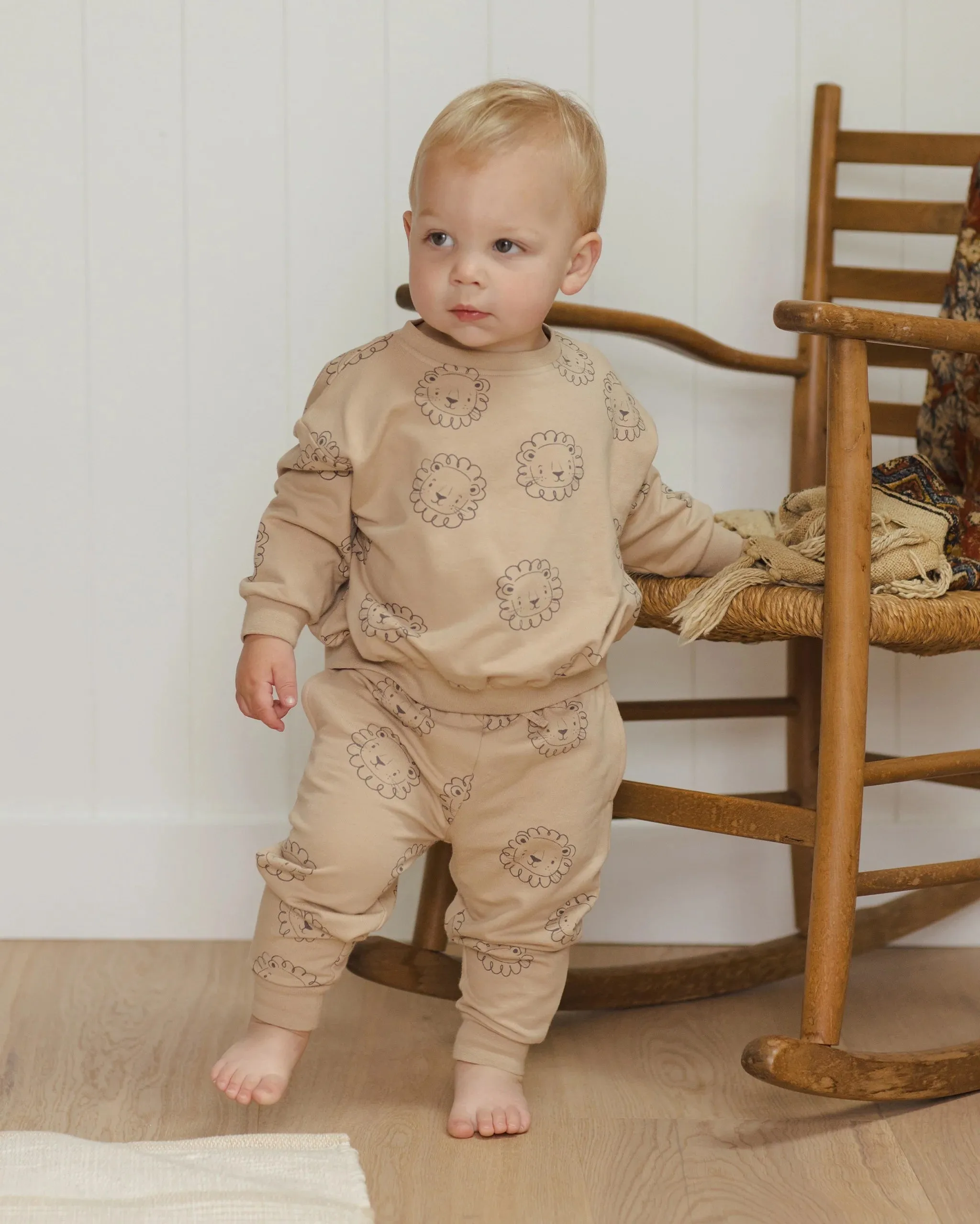 Relaxed Sweatpants (Lions)