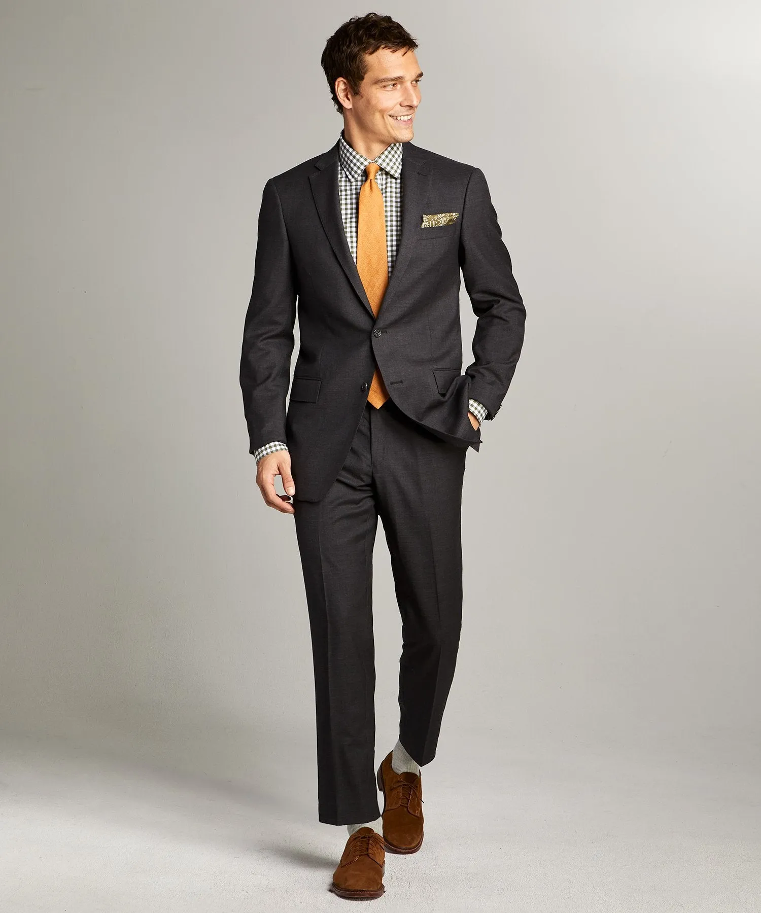 Sutton Stretch Tropical Wool Suit in Dark Charcoal