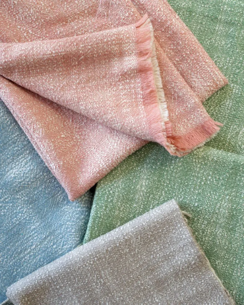 Tonal Wool Throw - Taupe
